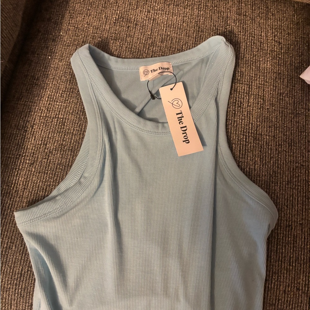 Fitted Blue Sleeveless Tank Top